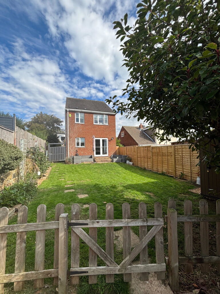 Moorside Road, Kirkheaton, Huddersfield, HD5