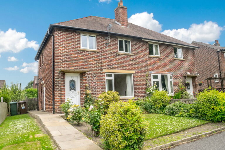 Shelley Lane, Kirkburton, HD8