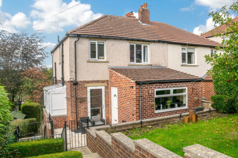 School Hill, Kirkburton, Huddersfield, HD8